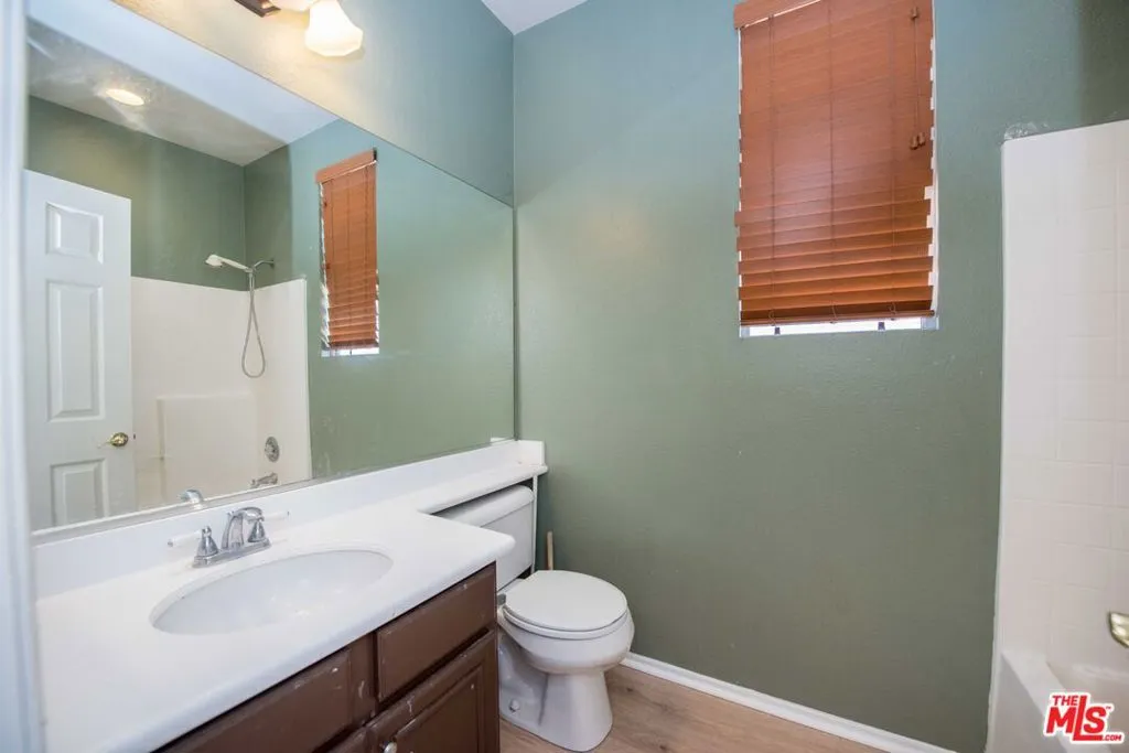 11372 Bridgeway Court, Riverside, California 92505 home-pic-9